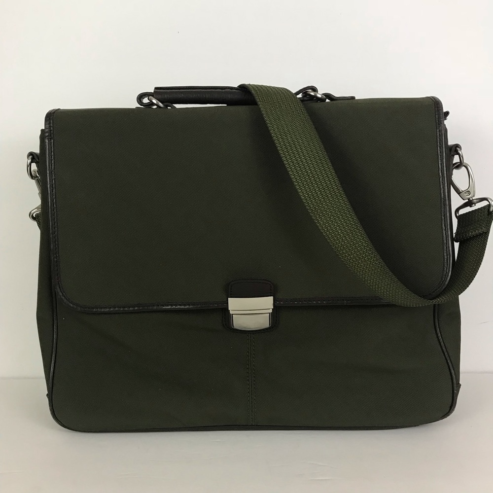 Banana Republic messenger laptop bag
